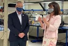 Mayor Danny Breen and CEO Moya Cahill standing in the Pangeo Laboratory